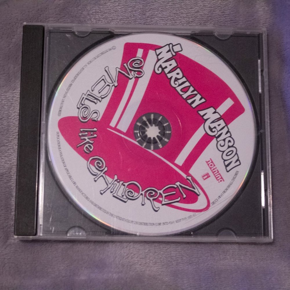 Marilyn Manson "Smells Like Children"